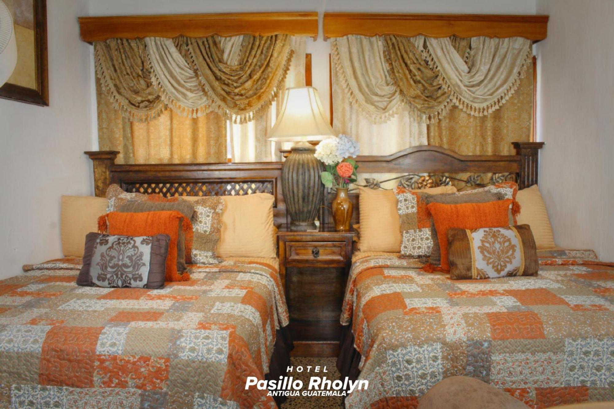 Hotel Rholyn Pura Vida !! 危地马拉安地瓜 外观 照片