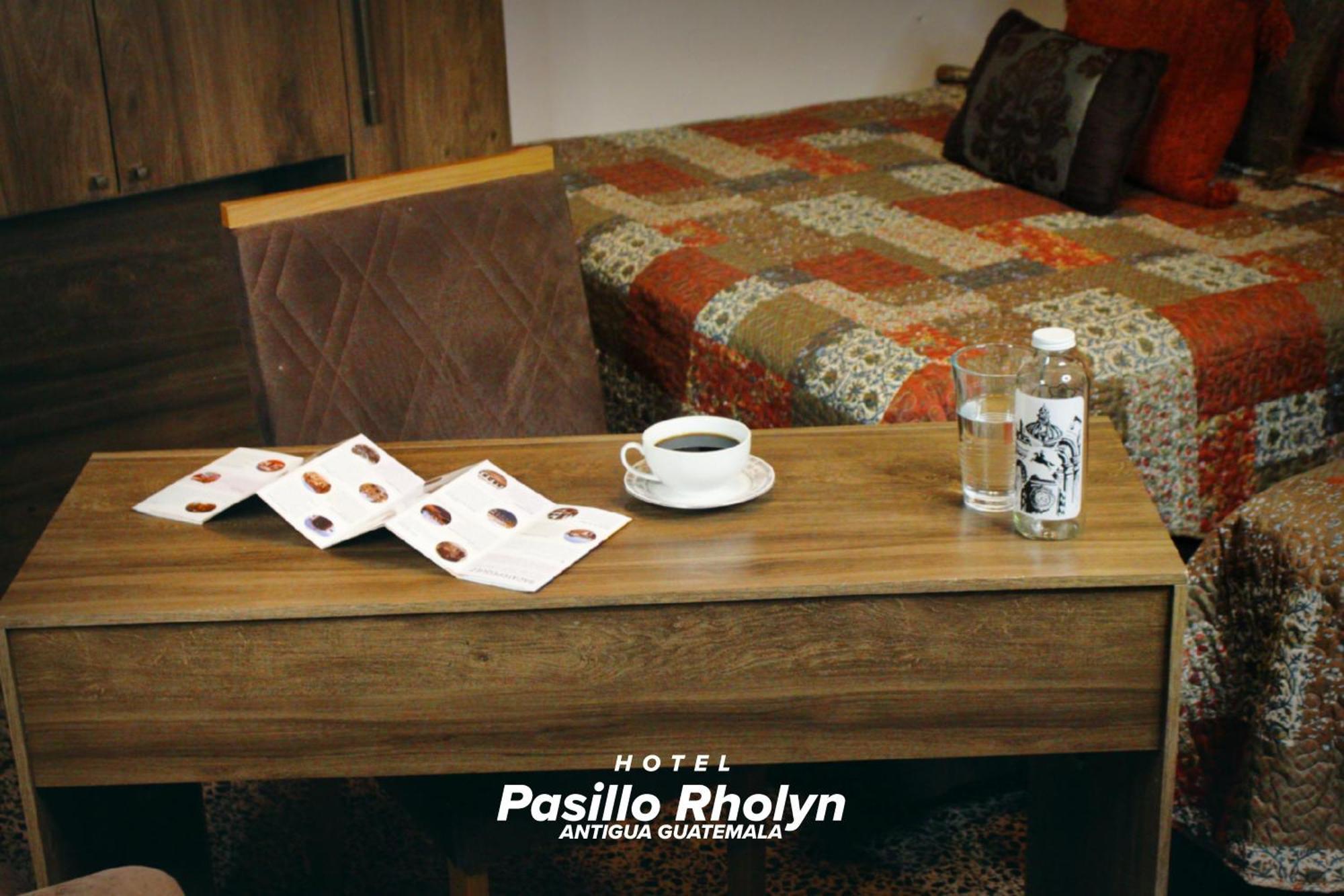 Hotel Rholyn Pura Vida !! 危地马拉安地瓜 外观 照片